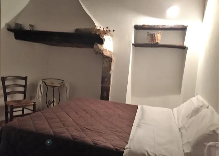 Daire Le Della Posta *