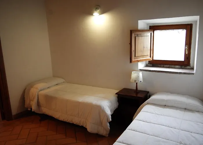 Le Della Posta Santo Stefano Di Sessanio