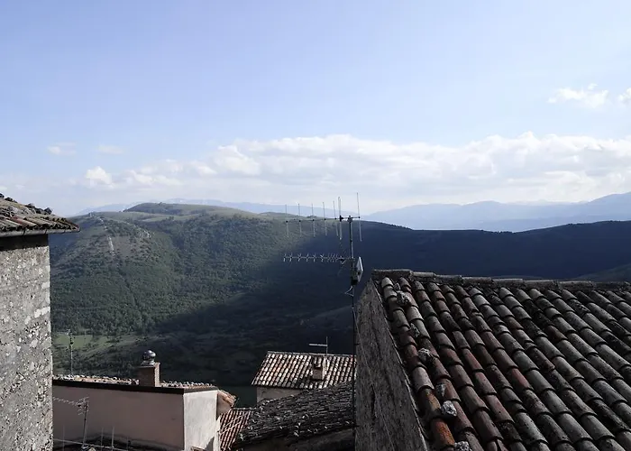Le Della Posta Daire Santo Stefano Di Sessanio