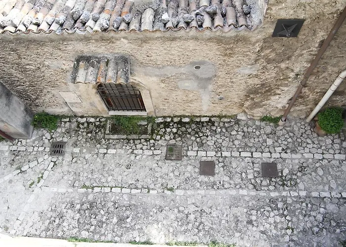 Le Della Posta Santo Stefano Di Sessanio