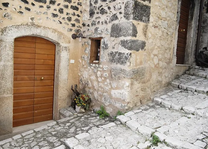 Daire Le Della Posta *